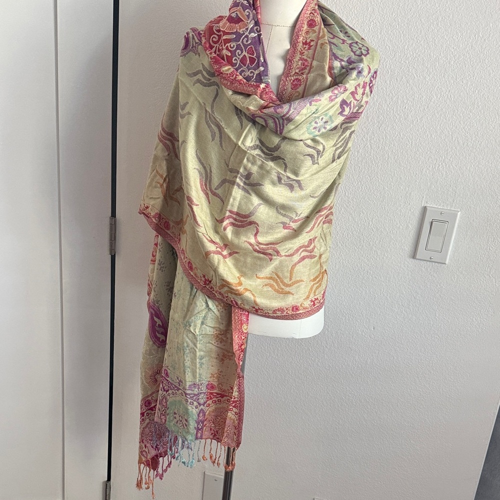 Colorful Patterned Scarf - Picture 6 of 8